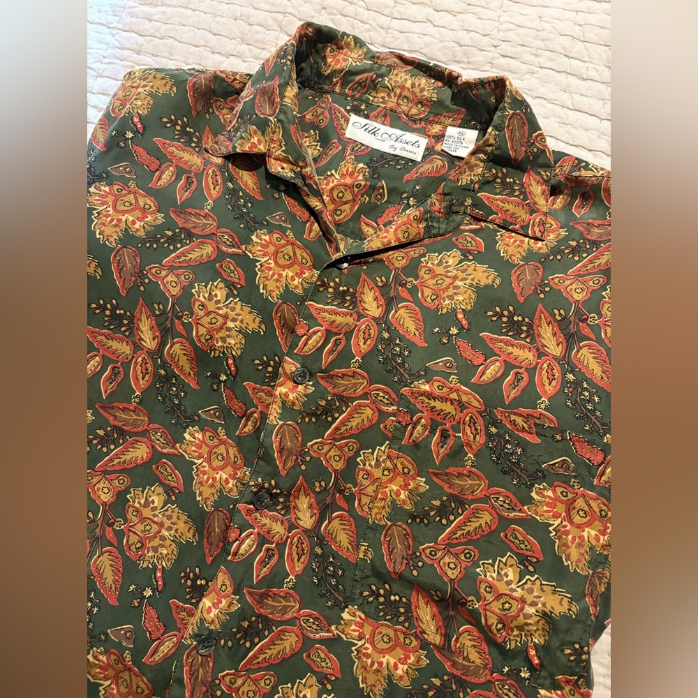 Silk button-down shirt women’s size XL Silk Assets by Danco Paisley pattern